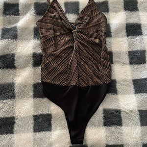 Papaya bodysuit. Black & Gold